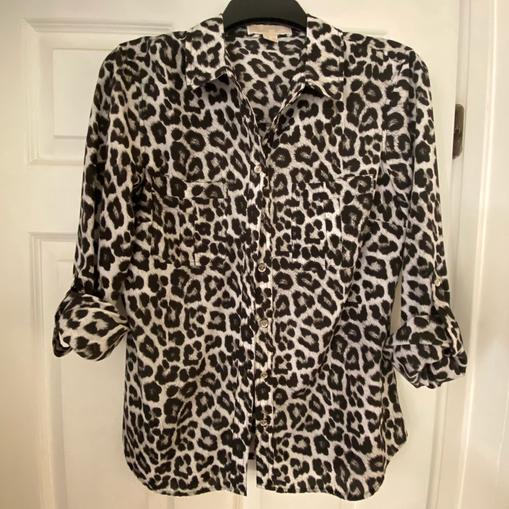 Women’s blouse